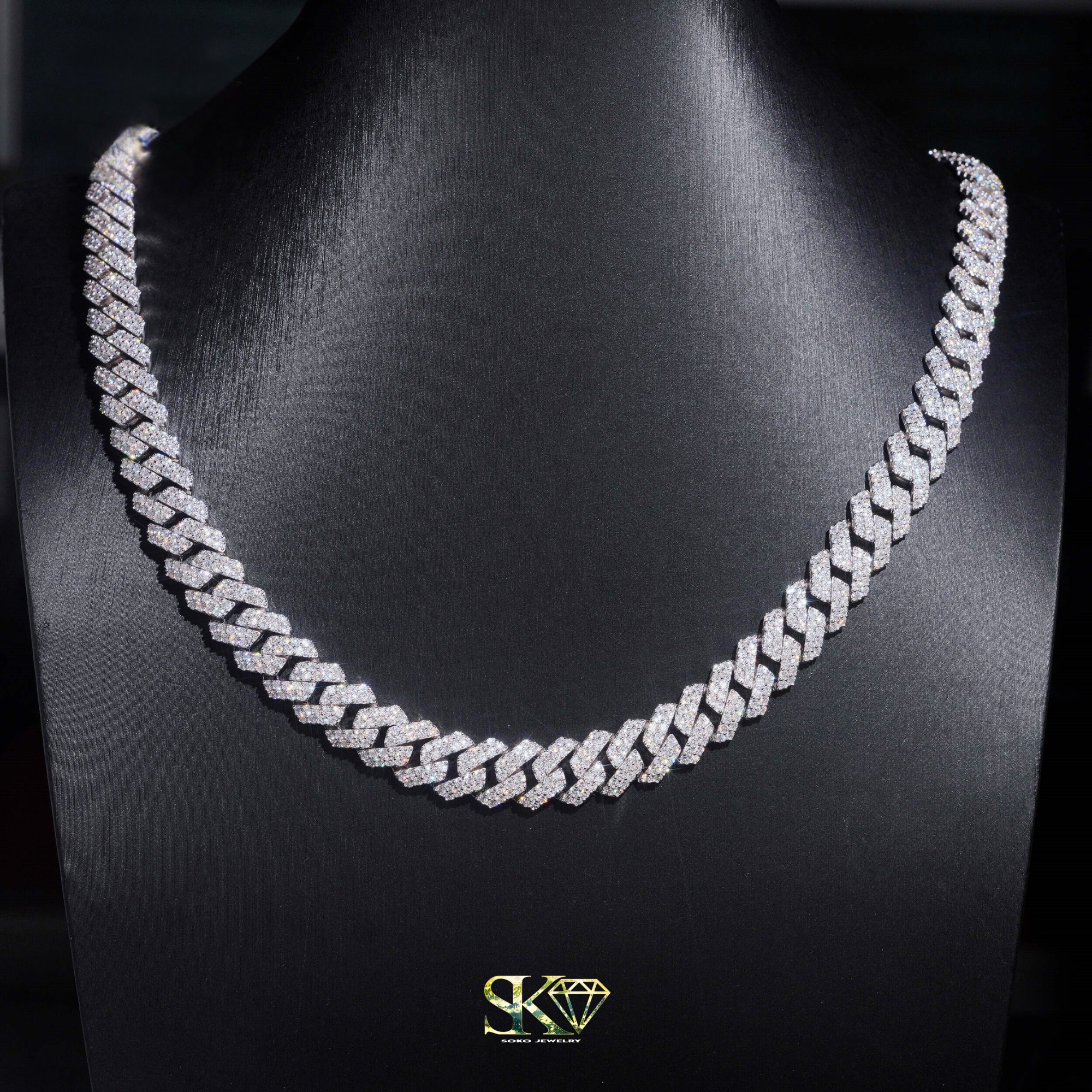 12mm Cuban Chain in S925 Silver with VVS Moissanite