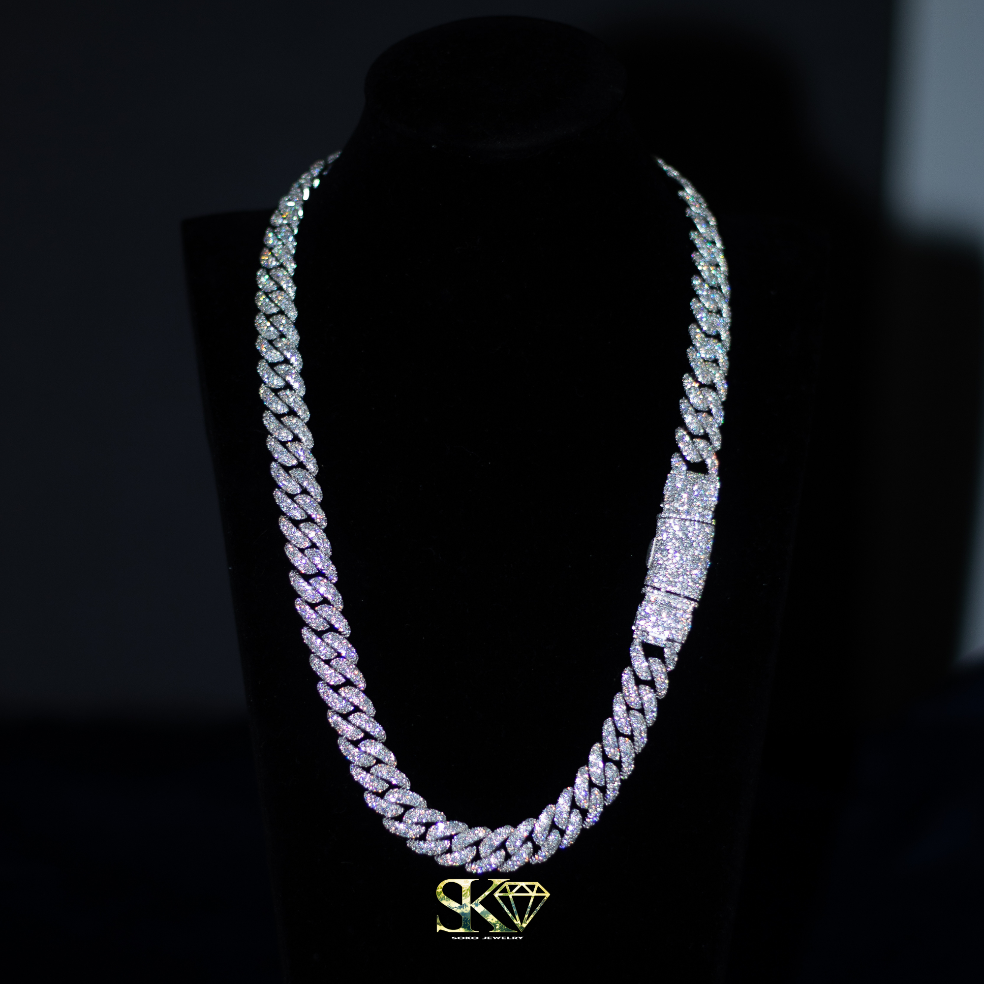 12mm Cuban Chain in S925 Silver with VVS Moissanite