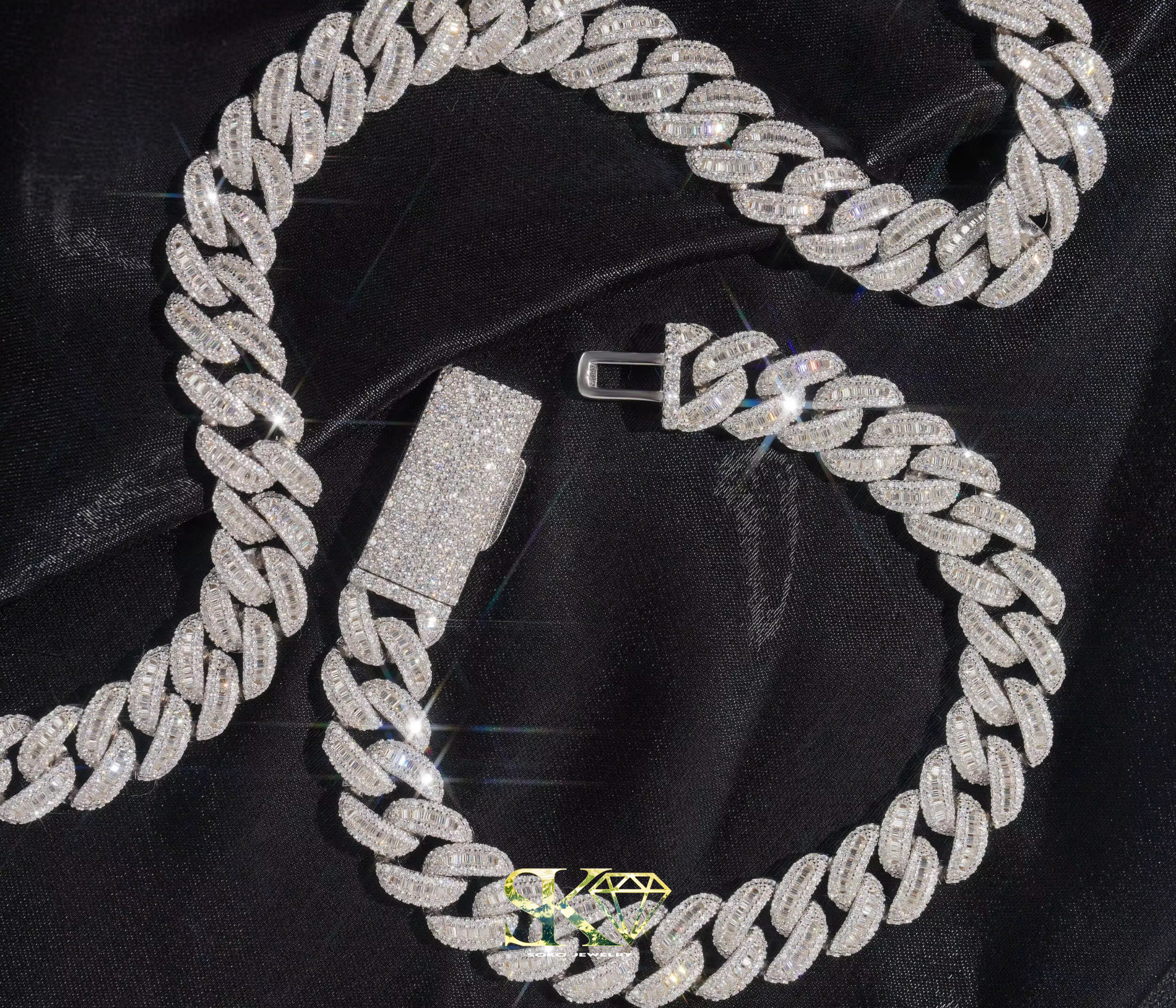 12mm Cuban Chain and Bracelet in VVS Moissanite