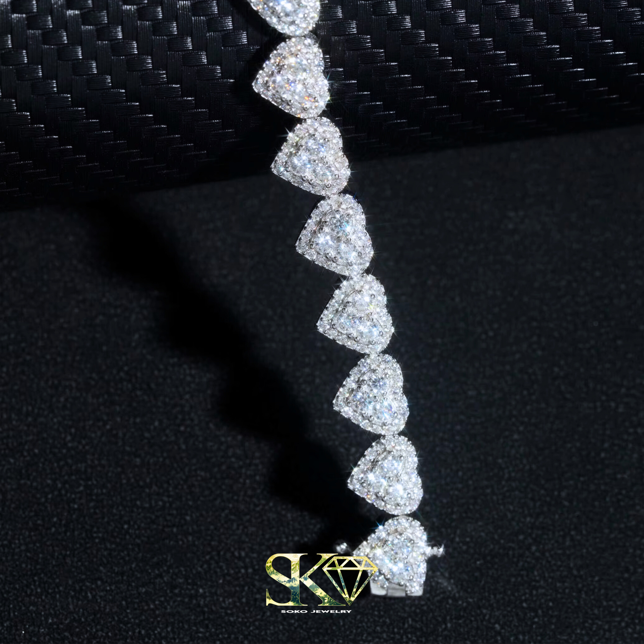 8mm Iced Out Hearts Bracelet in VVS Moissanite