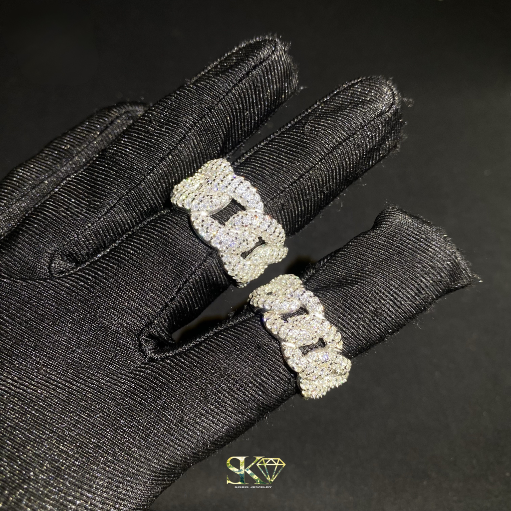 Cuban Link Ring in S925 Silver with VVS Moissanites