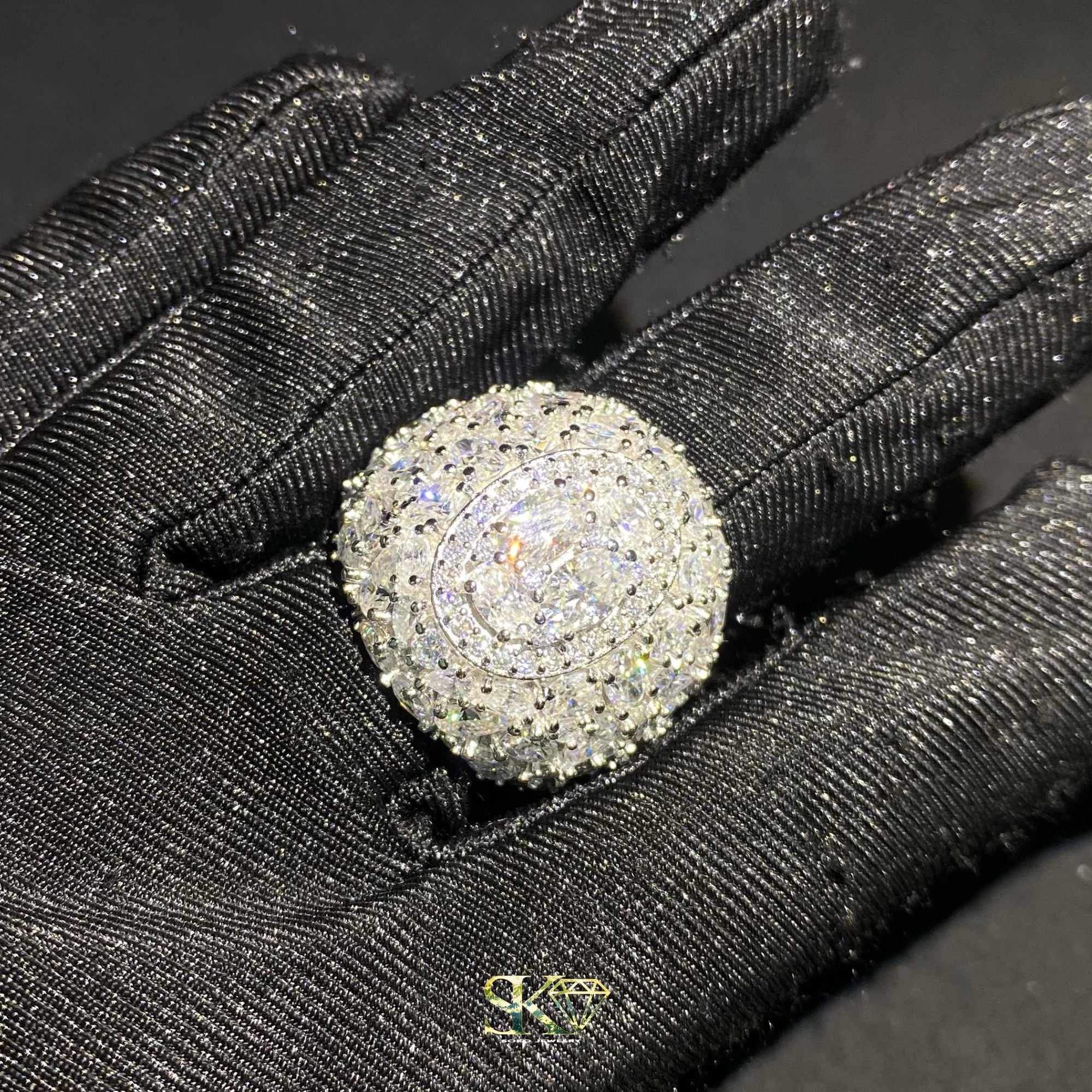 Iced Out Round Ring in S925 Silver with VVS Moissanites