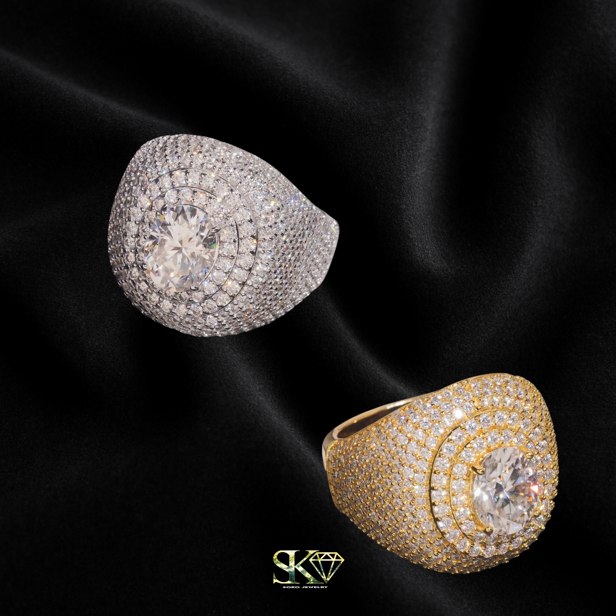 Oval Ring in S925 Silver with VVS Moissanite