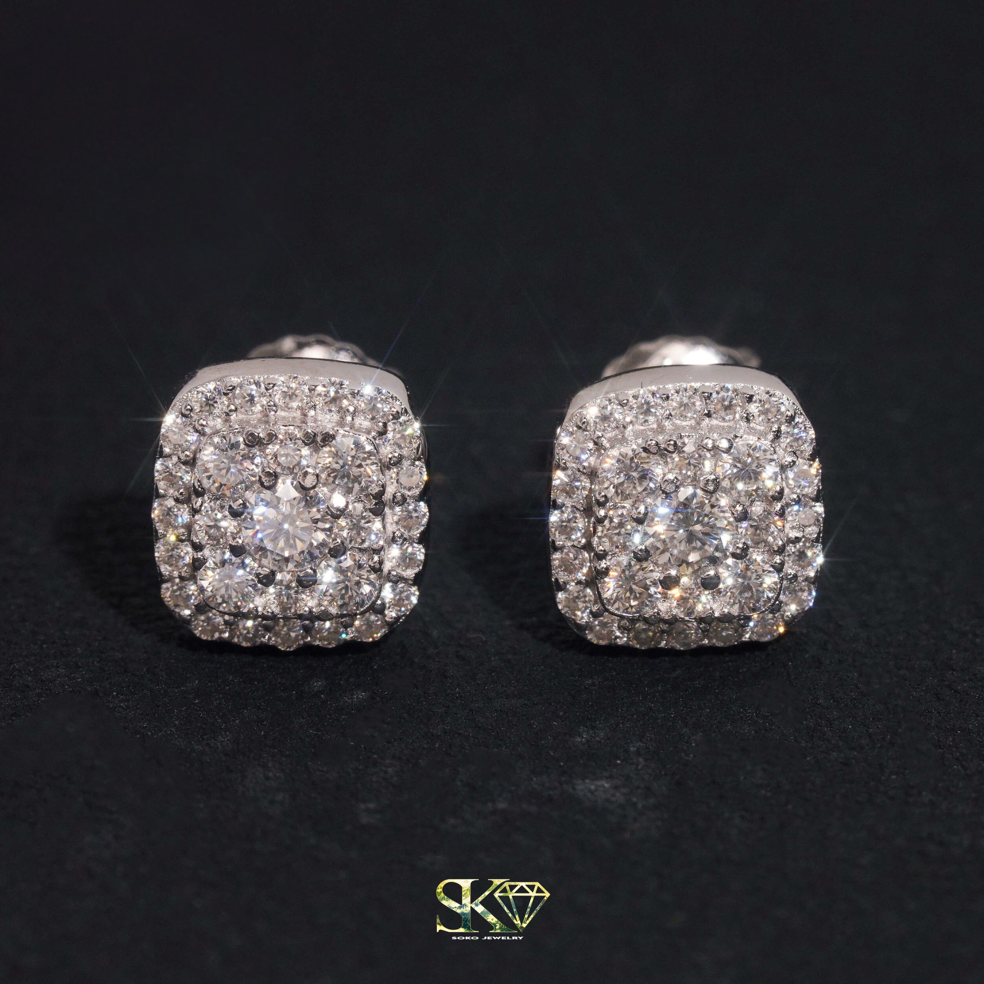 Square Earrings in S925 Silver with VVS Moissanite 8mm