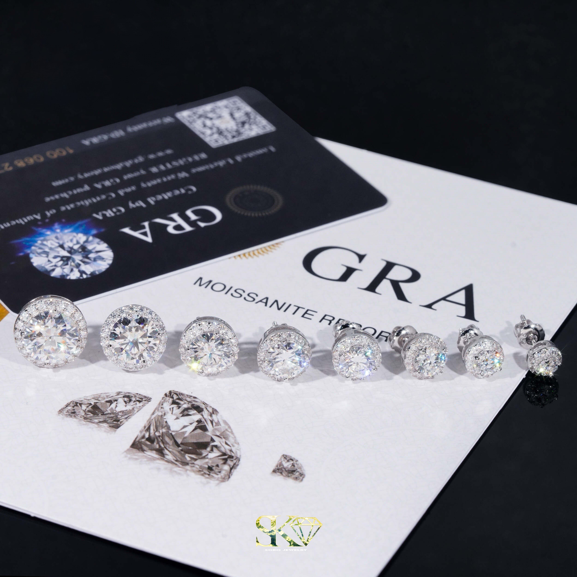 Halo Earrings in S925 Silver with VVS1 Moissanite 10mm