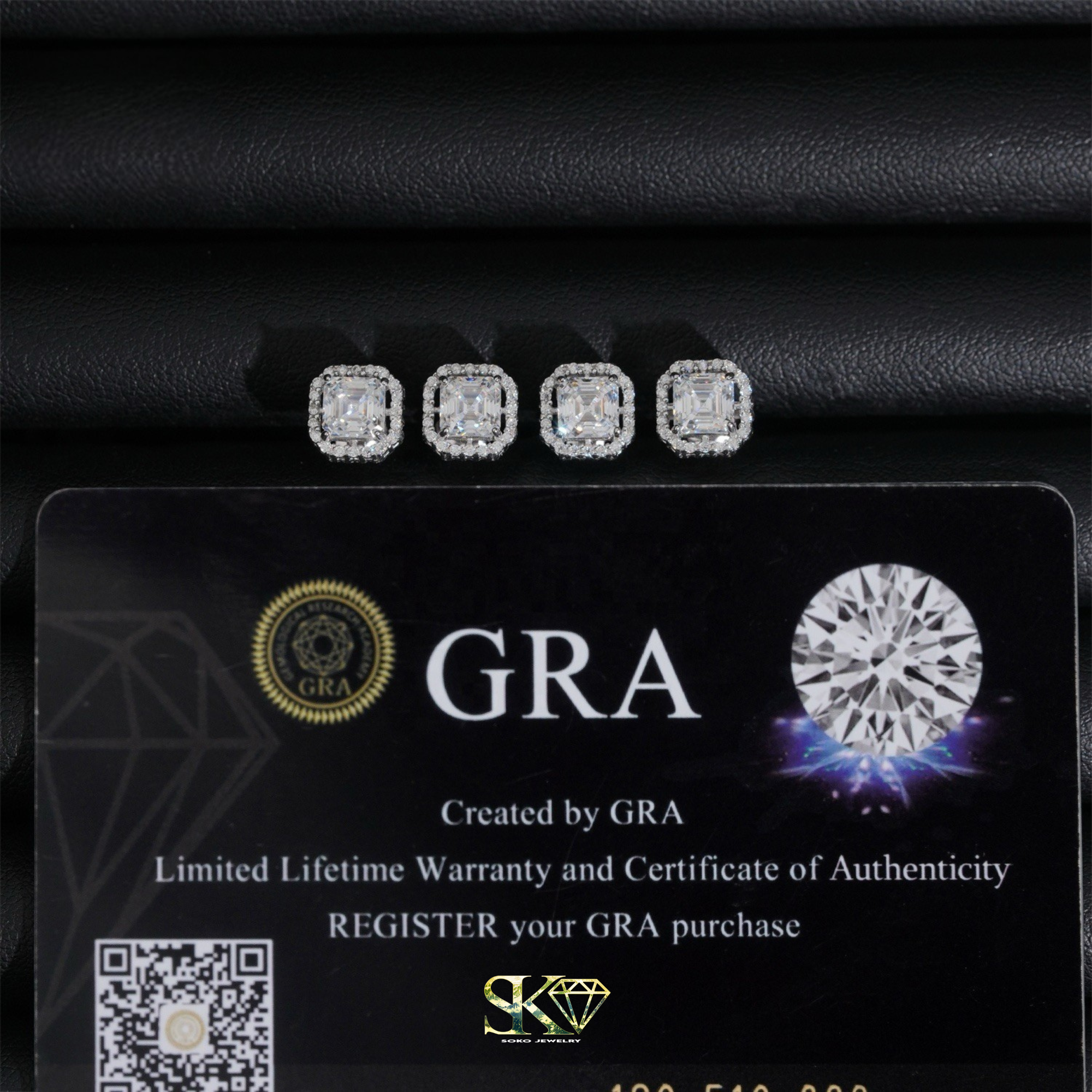 Emerald-Cut Square Earrings in S925 Silver with VVS1 Moissanite 8mm