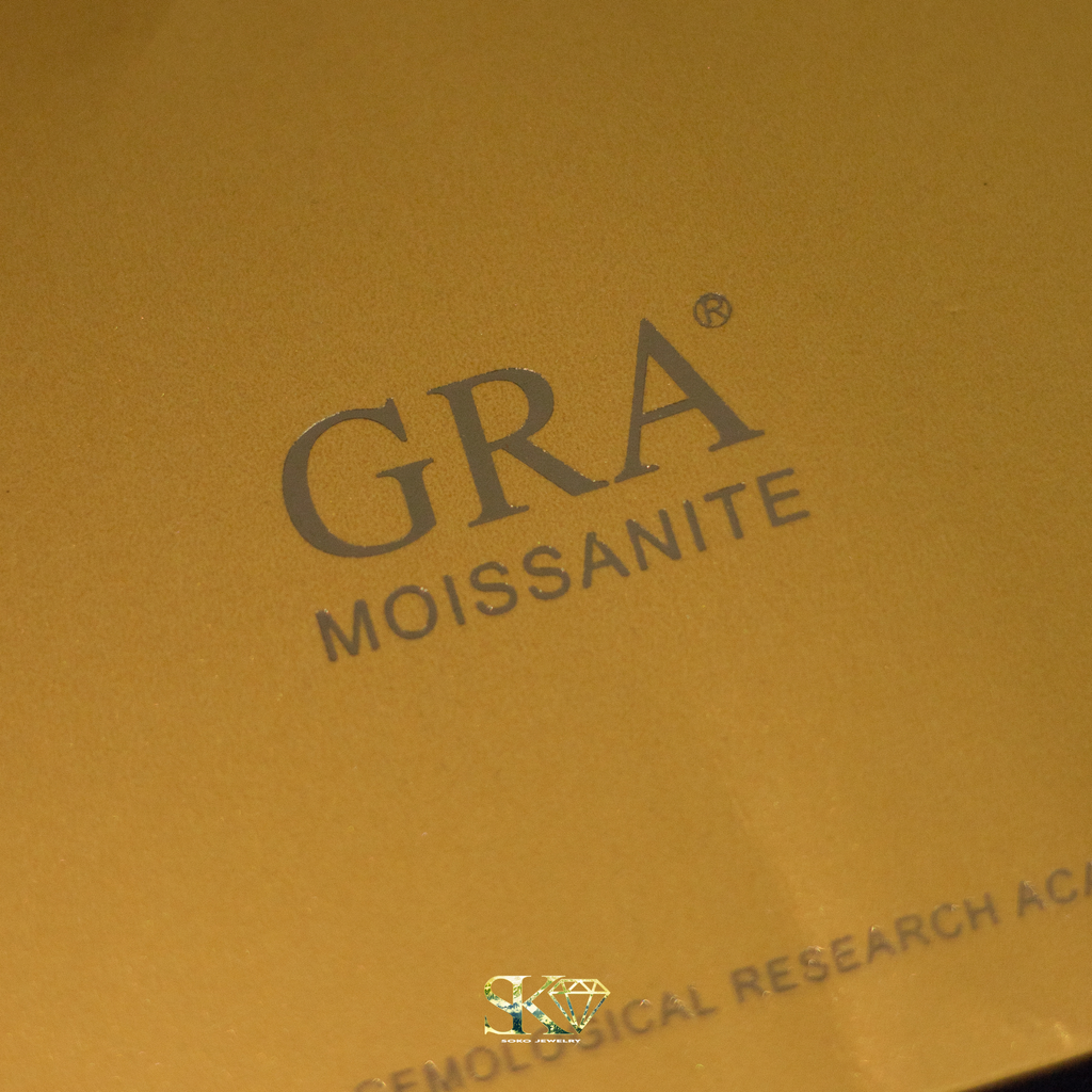 Cluster Tennis Chain in S925 Silver with VVS Moissanite