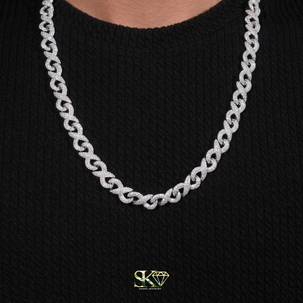 Braided Cuban Chain in S925 Silver with VVS Moissanite