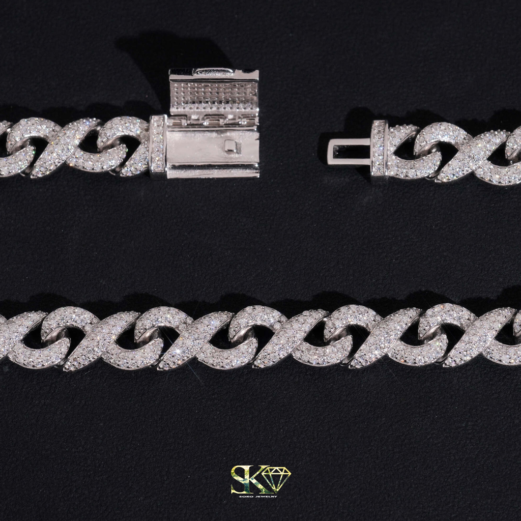 Braided Cuban Chain in S925 Silver with VVS Moissanite