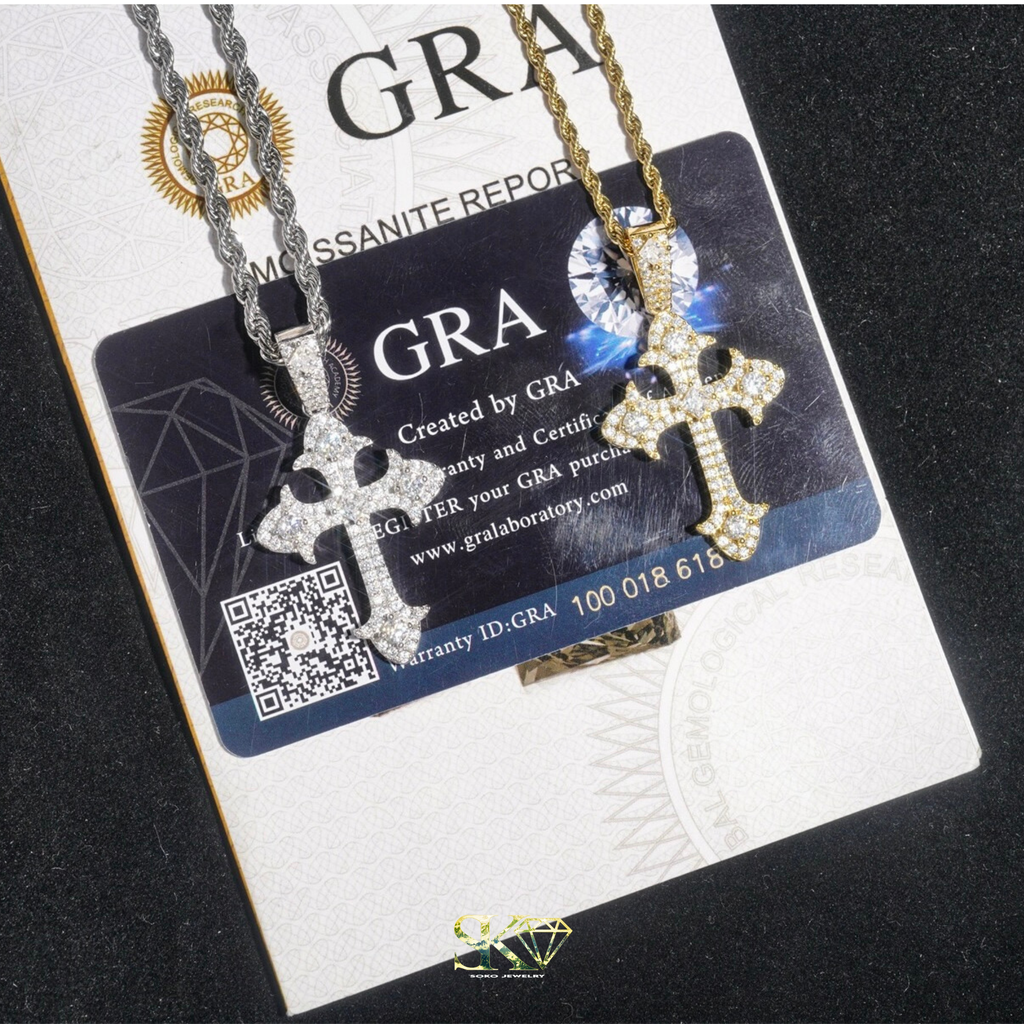 Gothic Cross Pendant in S925 Silver with VVS Moissanite