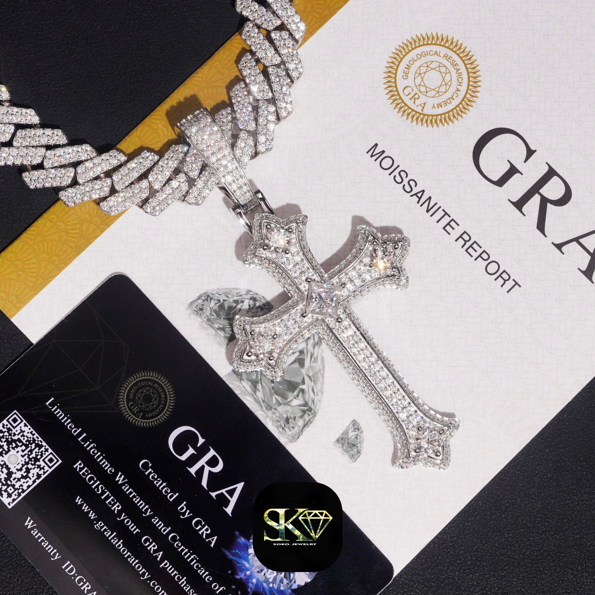 Cross Pendant in VVS1 Moissanite and S925 Silver