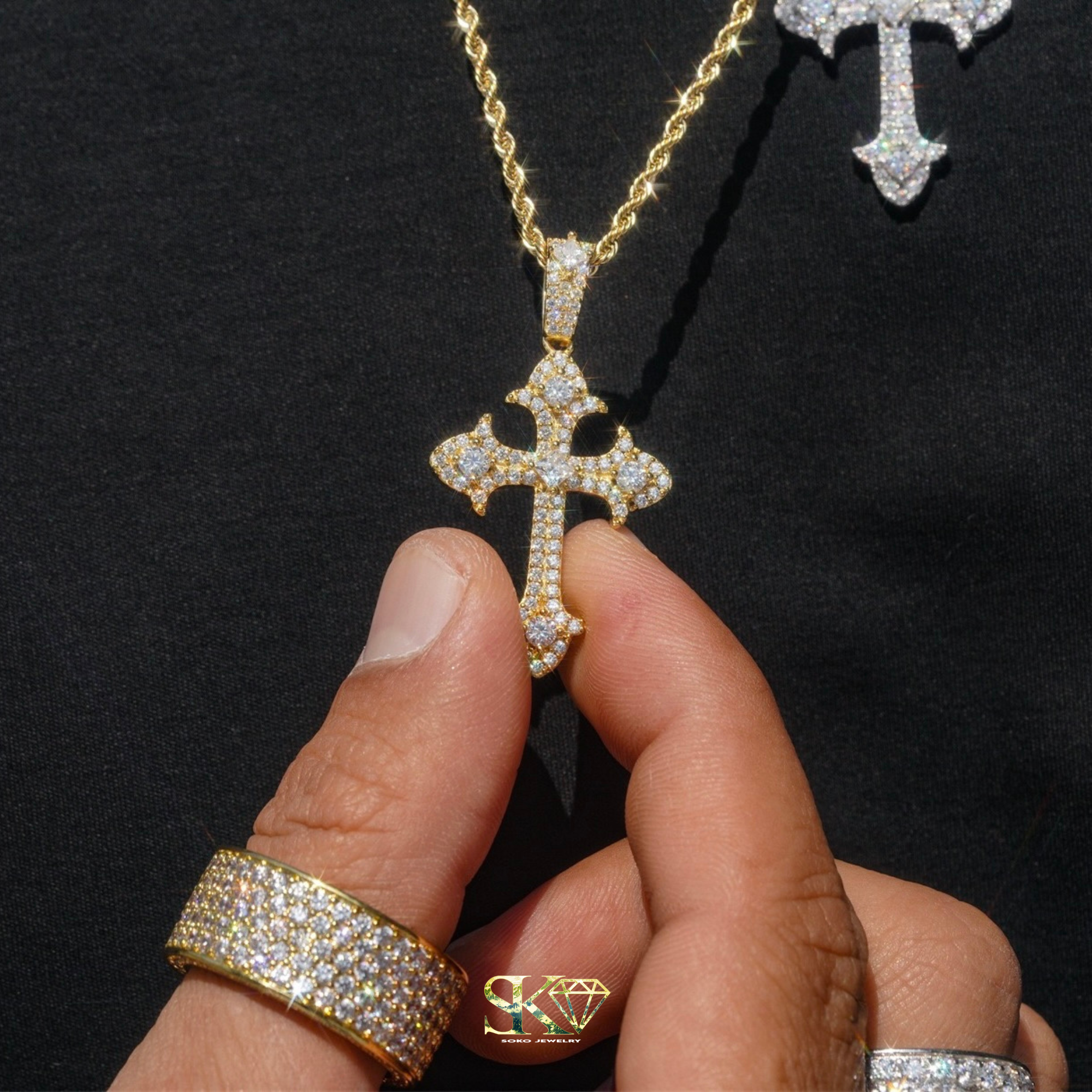 Gothic Cross Pendant in S925 Silver with VVS Moissanite