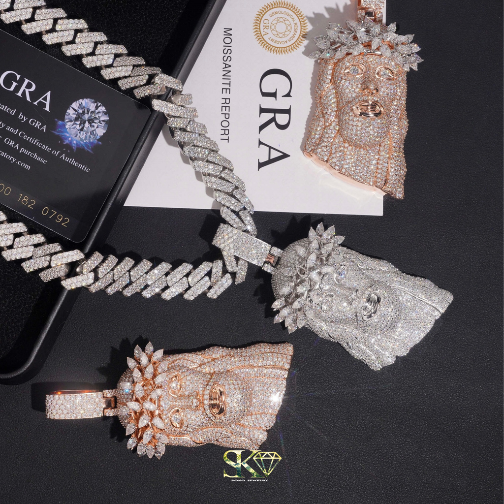 Jesus Face Pendant in S925 Silver with VVS1 Moissanite